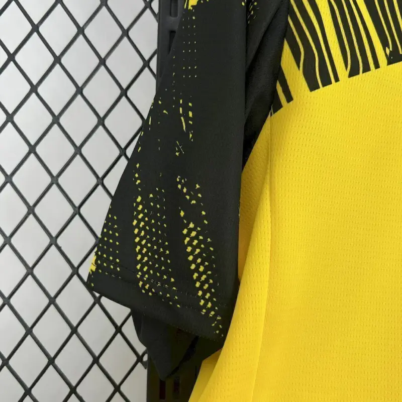 Camisa Borussia Dortmund Home Detalhes