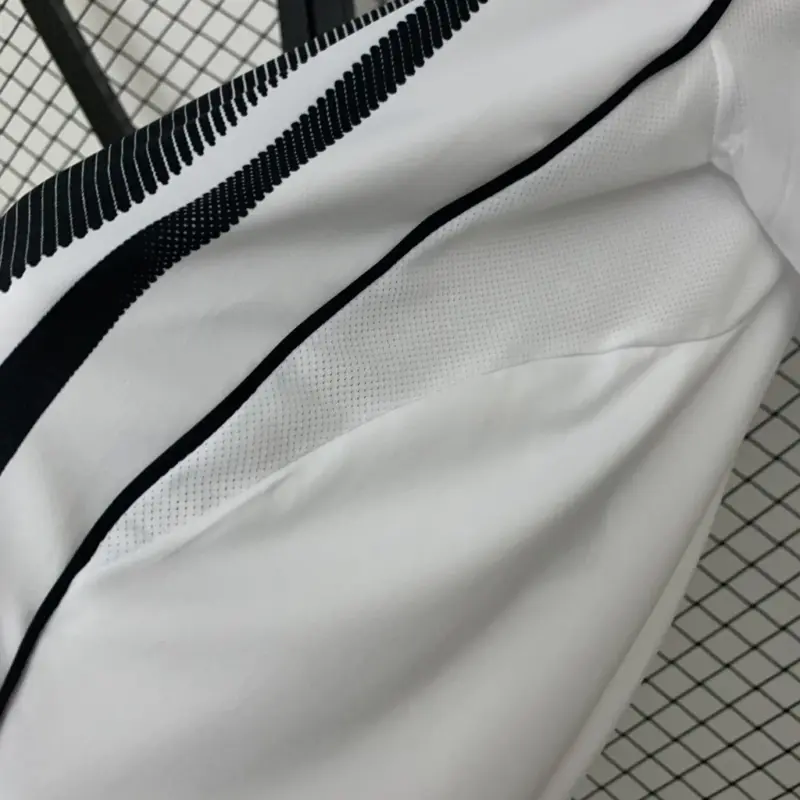 Camisa Juventus Home Detalhes