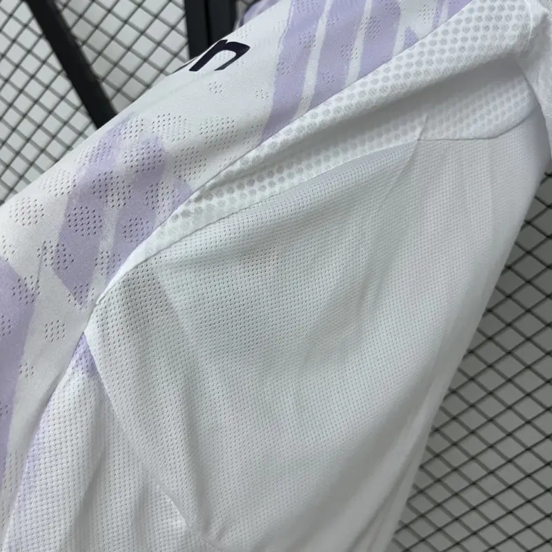 Camisa Manchester United Away Detalhes