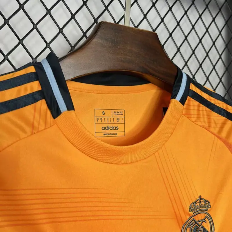 Camisa Real Madrid Away Detalhes