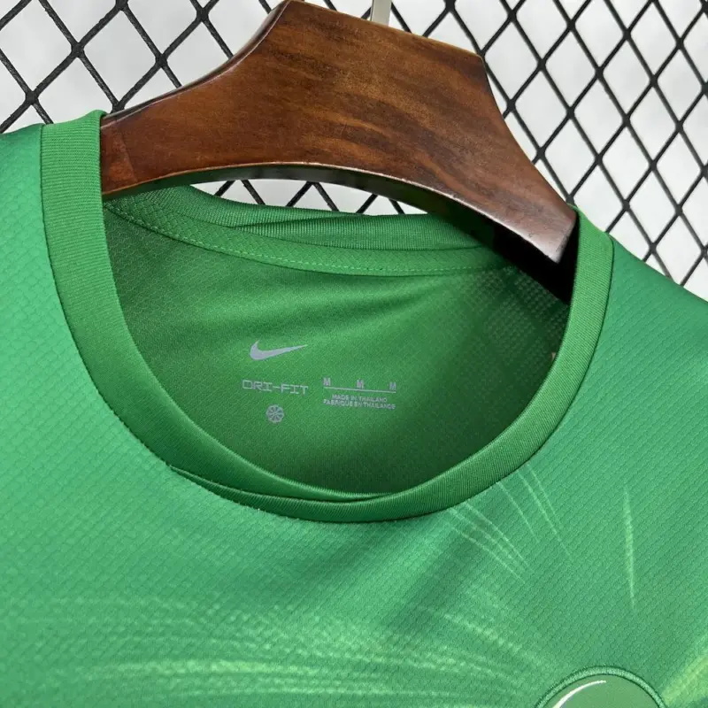 Camisa Wolfsburg Home Detalhes
