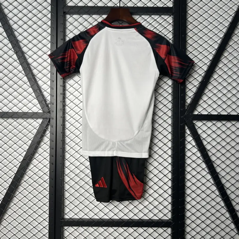 Kit Infantil Flamengo Away Verso